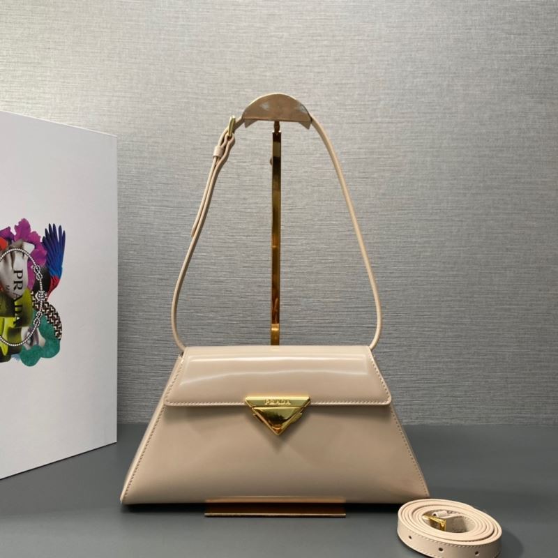 Pra*a top handle bags